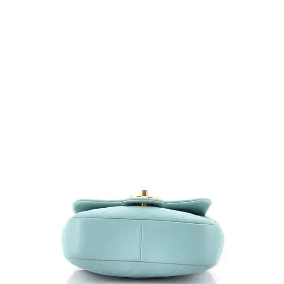 Chanel In The Loop Flap Bag Quilted #210548C38B - Picture 4 of 6